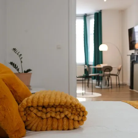 Cozy Apartment *